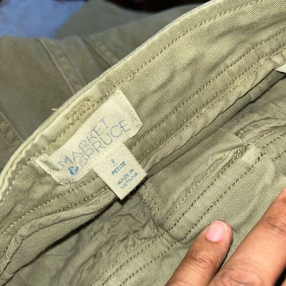 New market and spruce pants - Picture 3 of 3